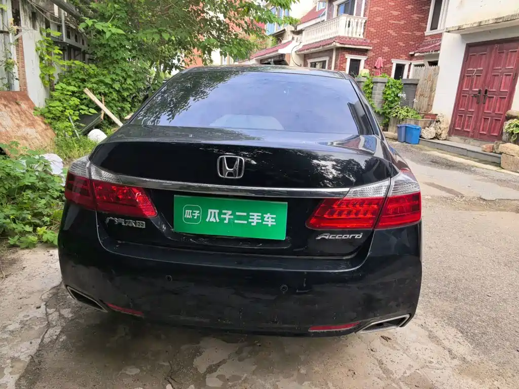 Honda Accord — миниатюра 3