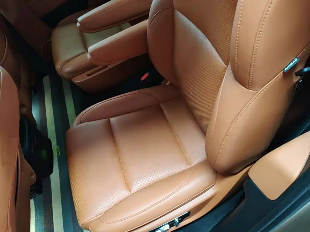 Li Auto Li L8 — миниатюра 17