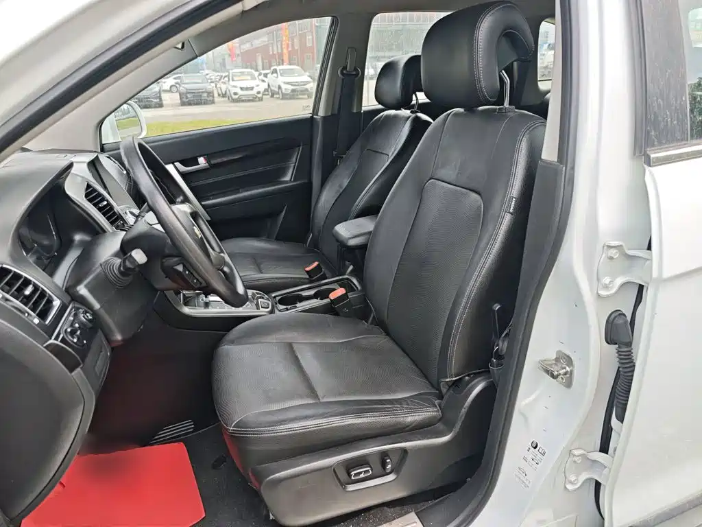 Chevrolet Captiva — миниатюра 15