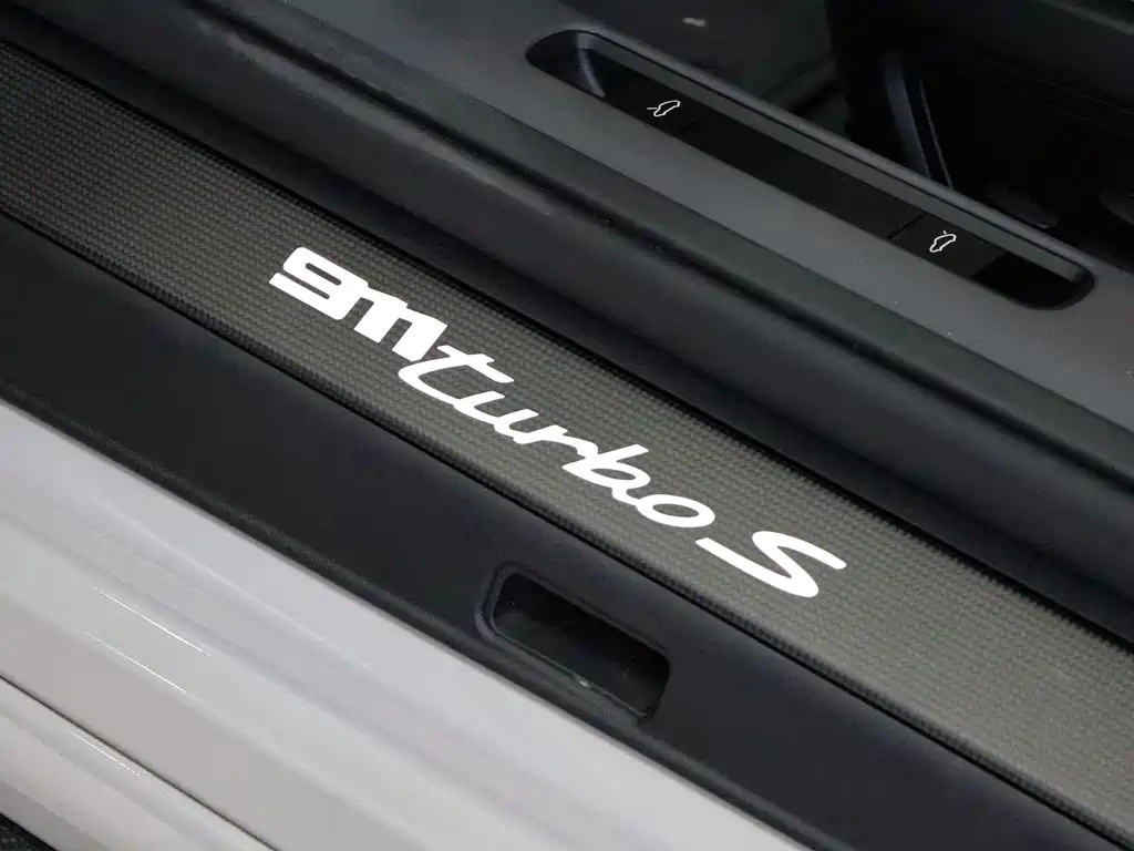 Porsche 911 — миниатюра 26