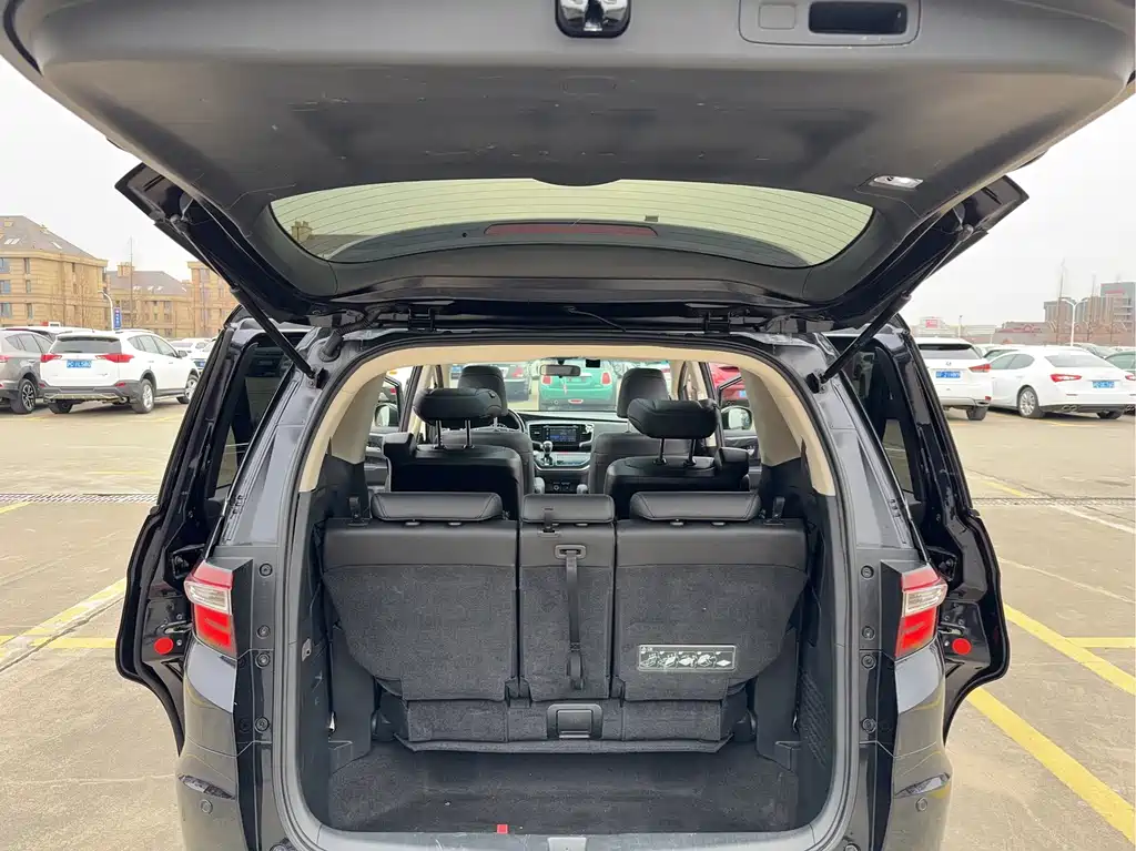 Honda Odyssey — миниатюра 16