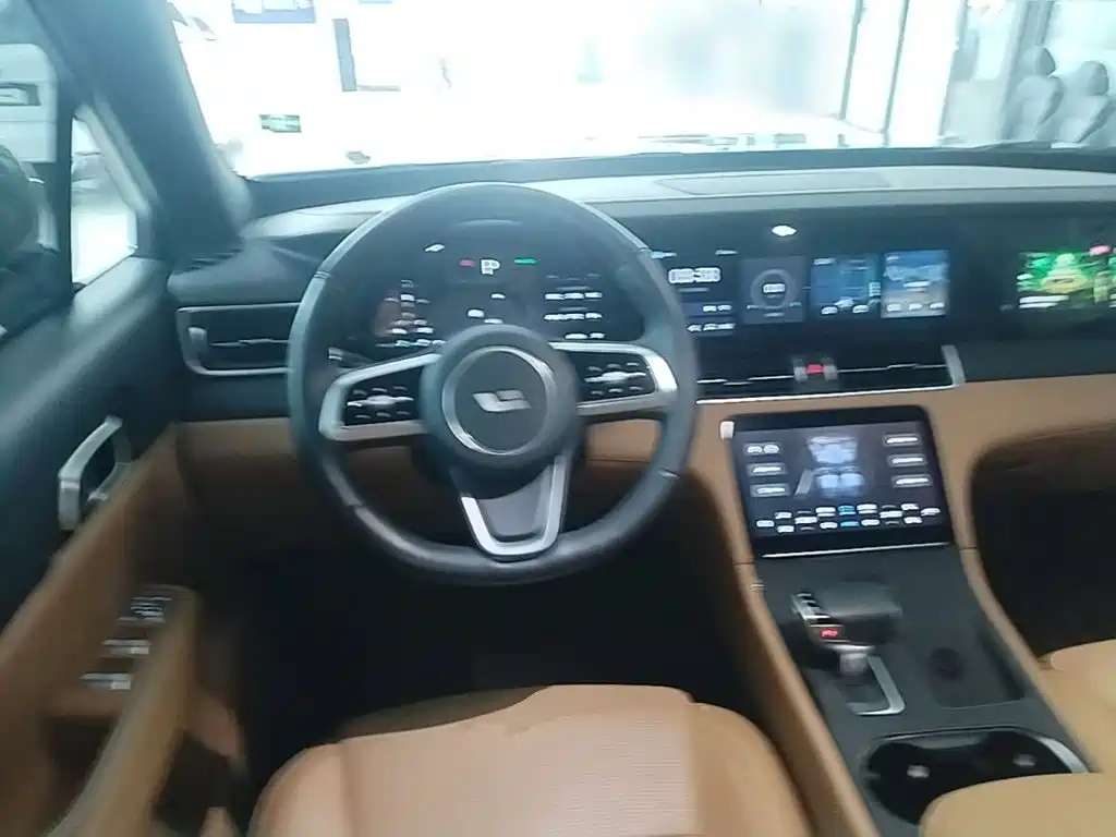 Li Auto Li ONE — миниатюра 11