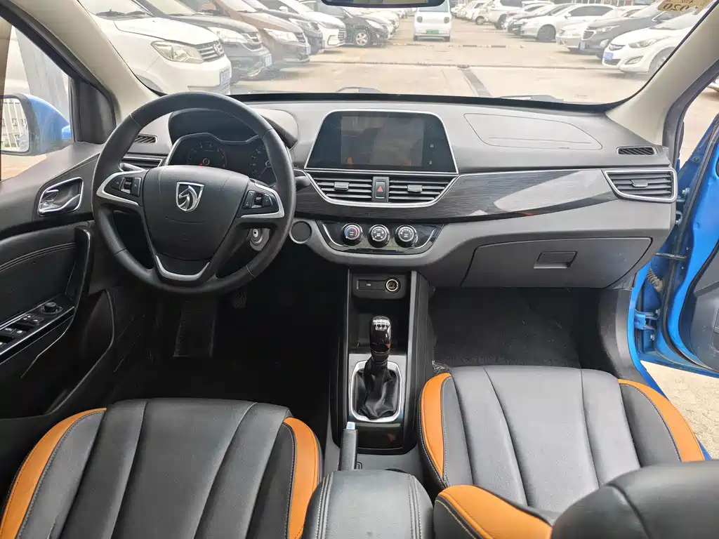 Baojun 310 — миниатюра 6