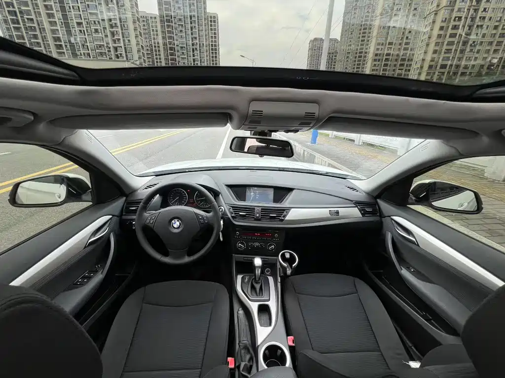 BMW X1 — миниатюра 4