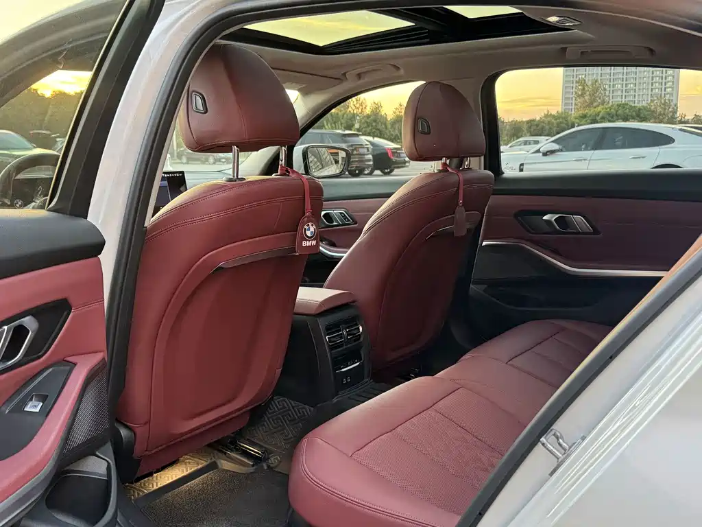 BMW 3 Series — миниатюра 6