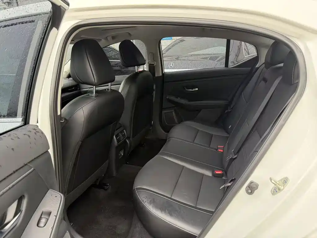 Nissan Sylphy — миниатюра 6
