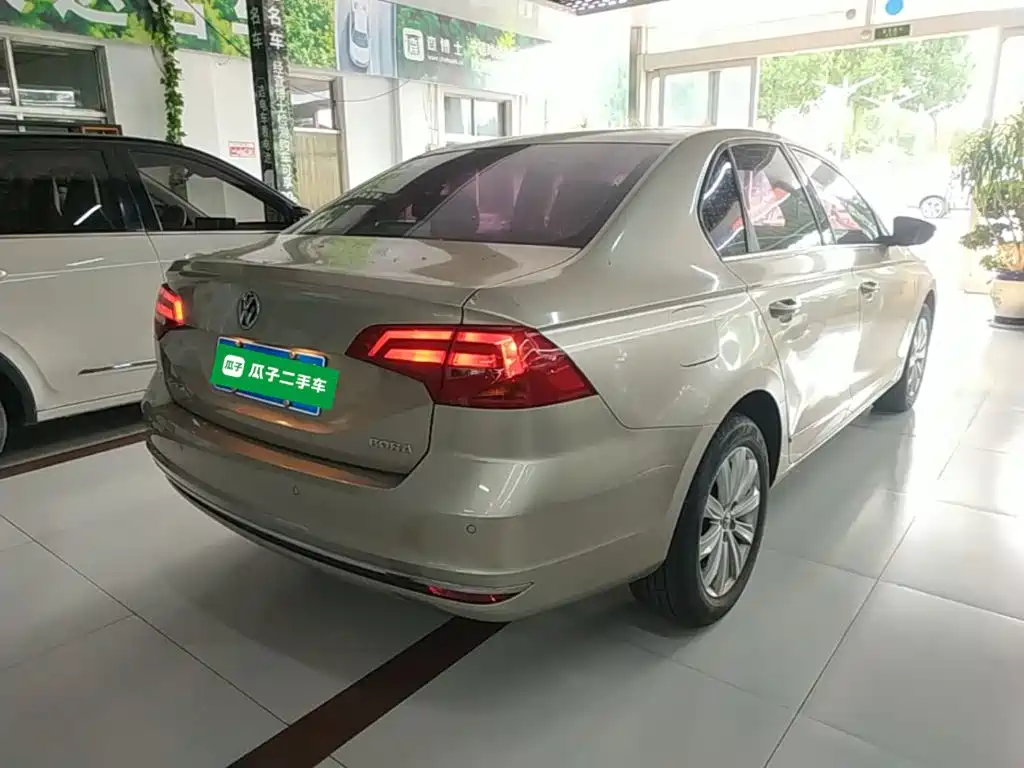 Volkswagen Bora — миниатюра 7