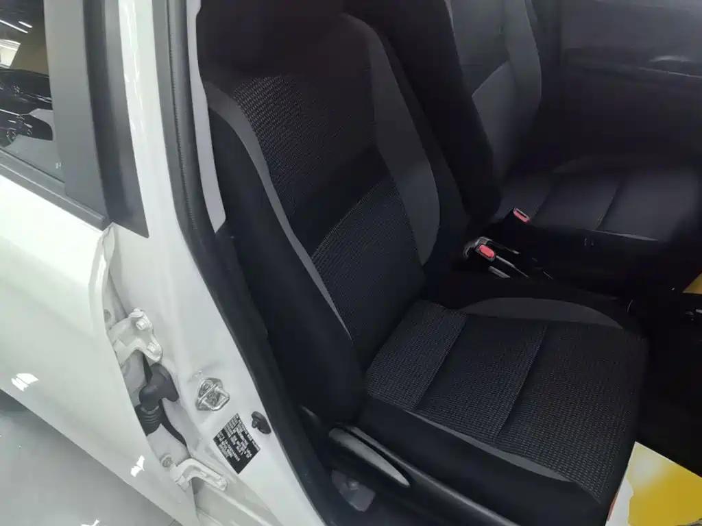 Toyota Vios FS — миниатюра 25