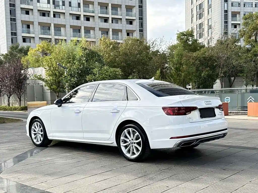 Audi A4L — миниатюра 18