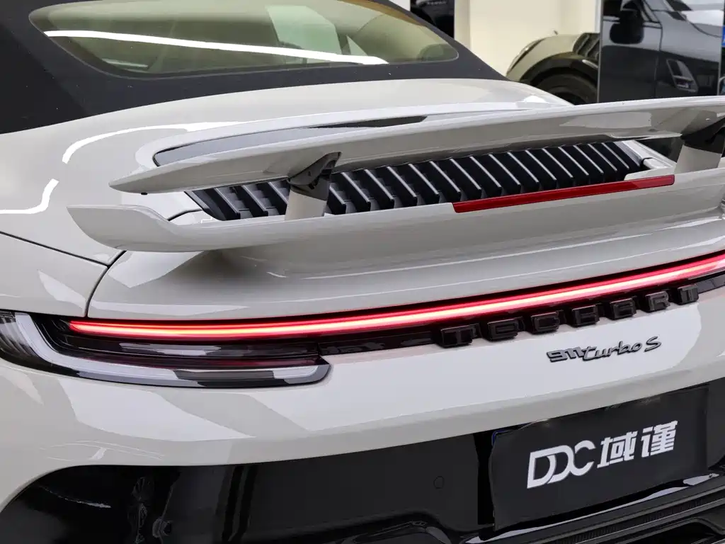 Porsche 911 — миниатюра 13