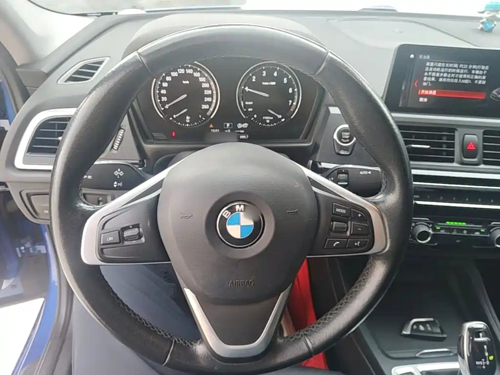 BMW 1 Series — миниатюра 11