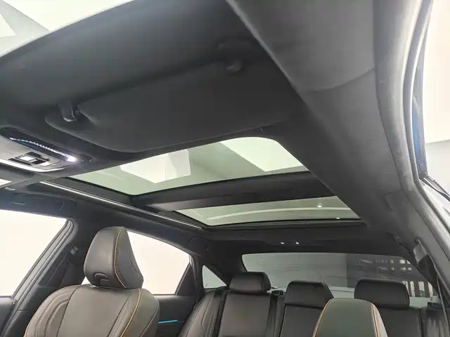 Toyota Avalon — миниатюра 6