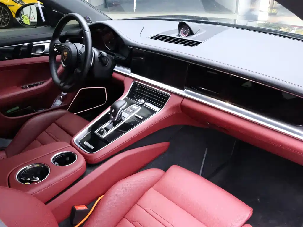 Porsche Panamera — миниатюра 13