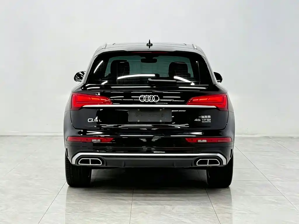 Audi Q5L — миниатюра 6