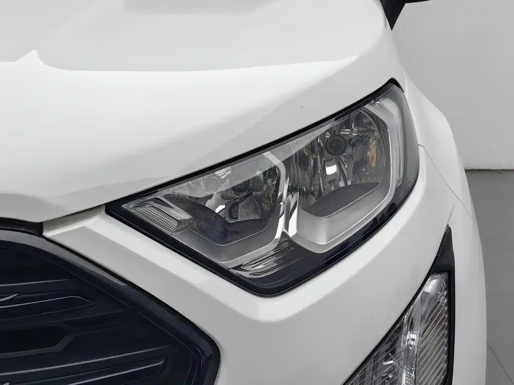Ford Ecosport — миниатюра 7