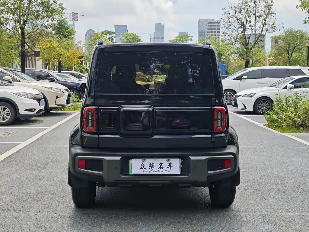 Baojun Yueye — миниатюра 5