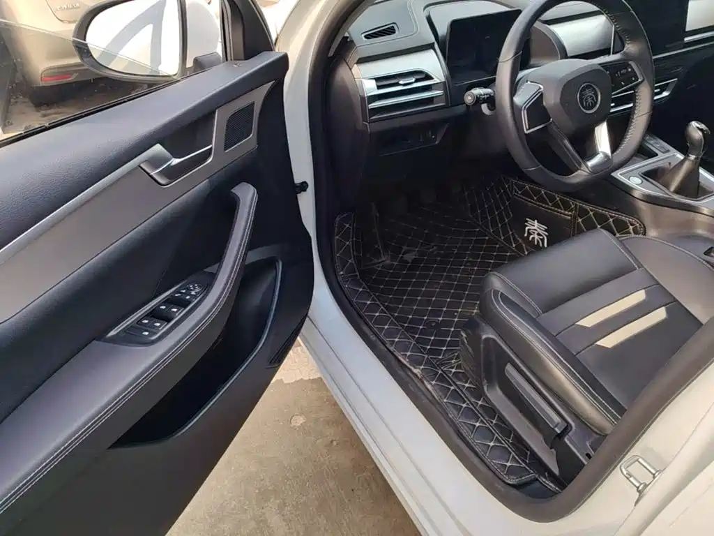 BYD Qin Pro — миниатюра 16