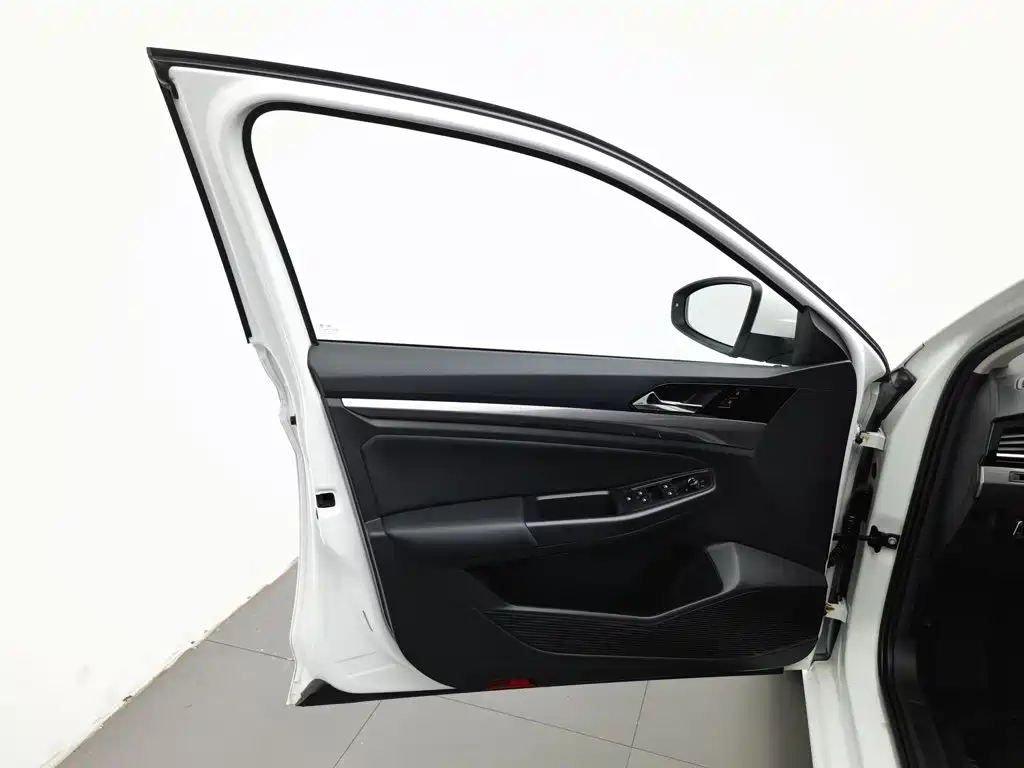 Volkswagen Bora — миниатюра 8