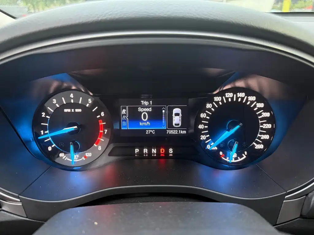 Ford Mondeo — миниатюра 10