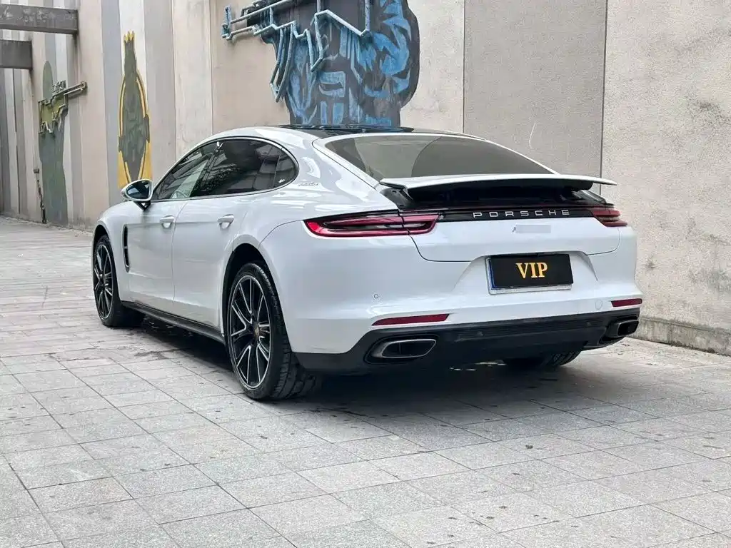 Porsche Panamera — миниатюра 5