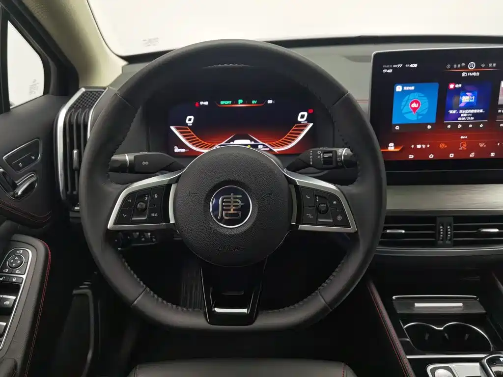 BYD Tang New Energy — миниатюра 11