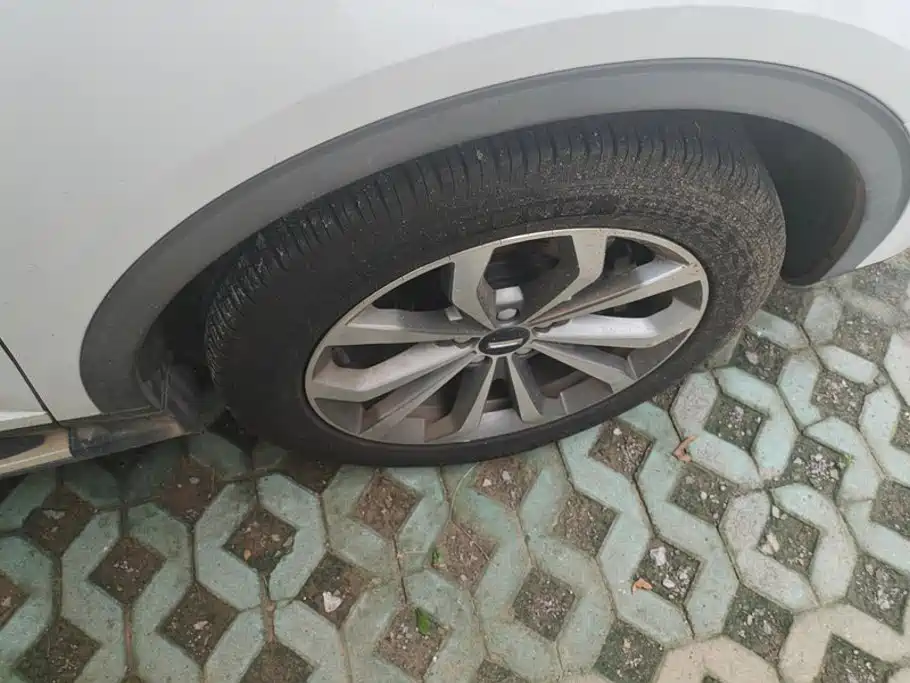 Wey Wey VV6 — миниатюра 6