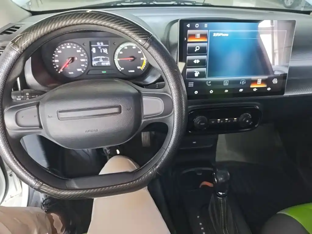 Roewe Clever — миниатюра 10