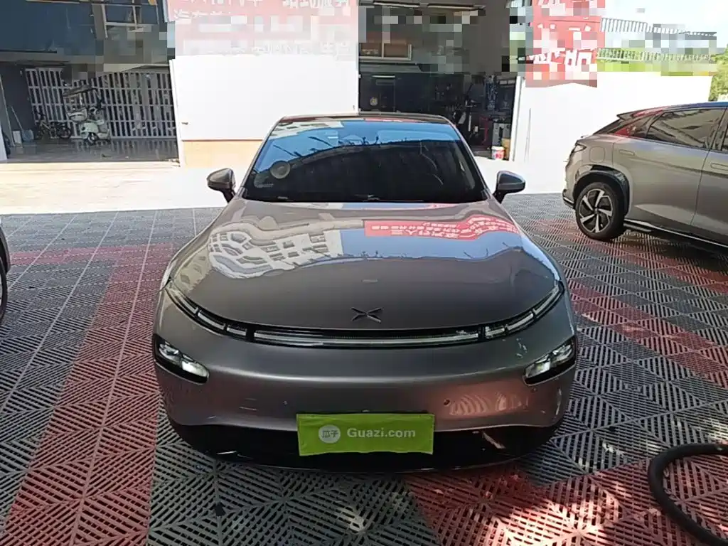 XPeng P7 — миниатюра 3