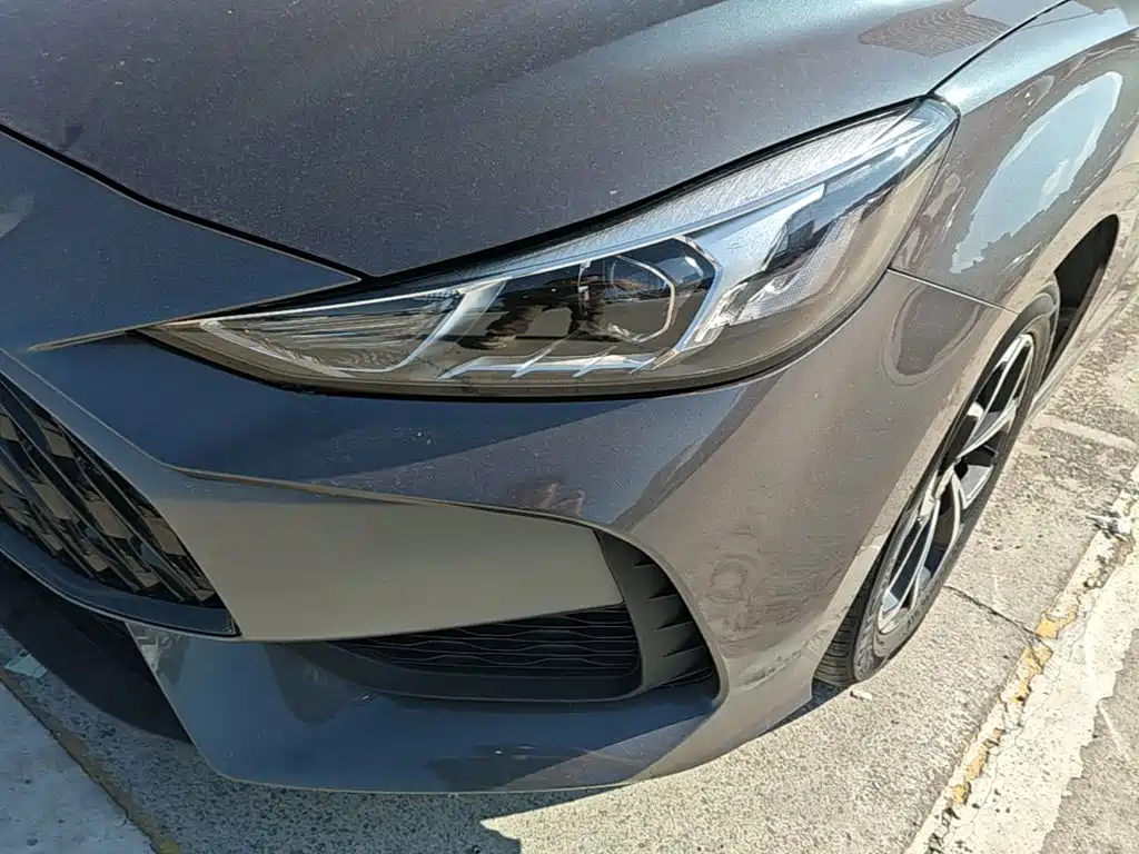 MG MG5 — миниатюра 24