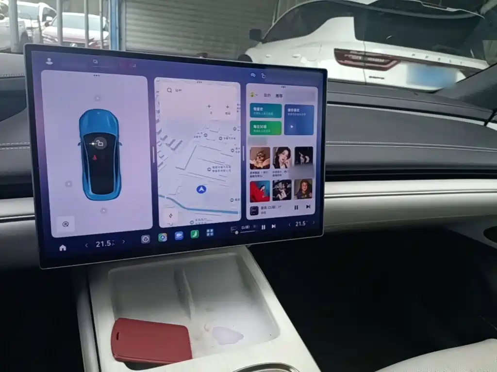 Xiaomi SU7 — миниатюра 10