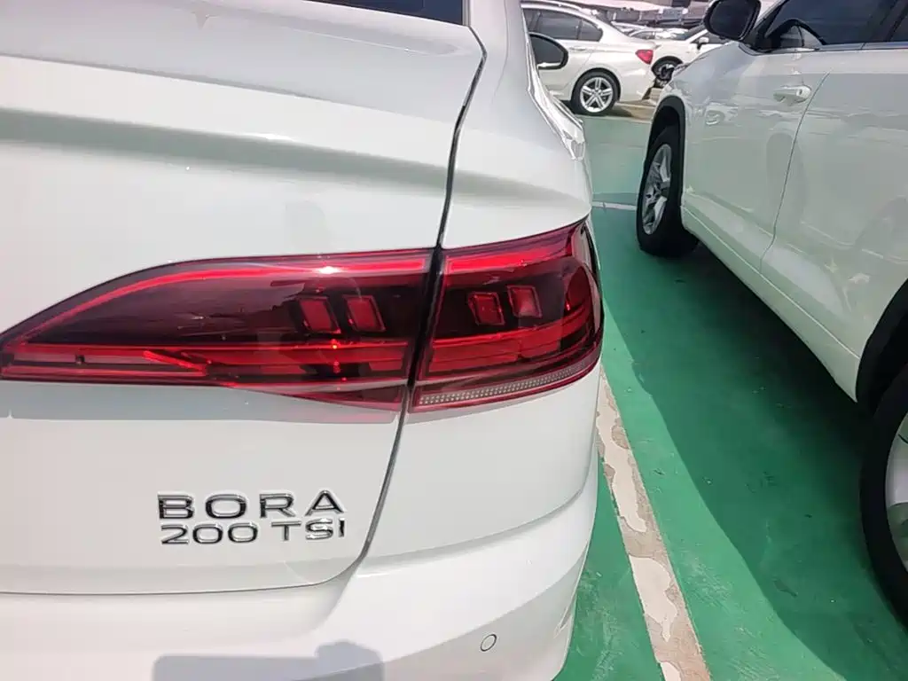 Volkswagen Bora — миниатюра 8