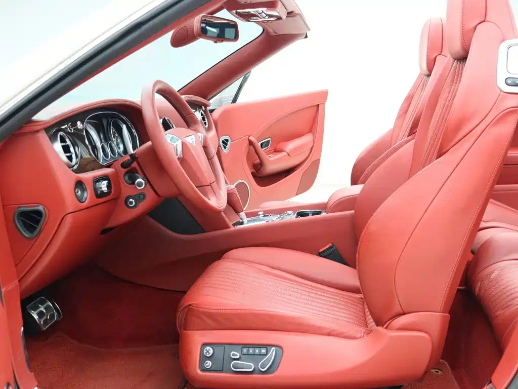 Bentley Continental — миниатюра 3