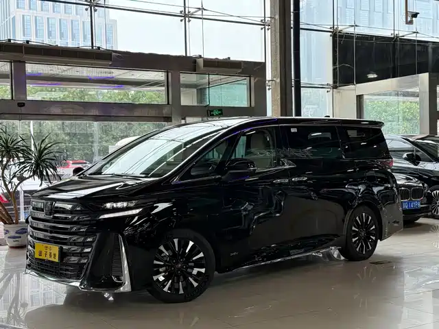 TOYOTA WILFA 2024