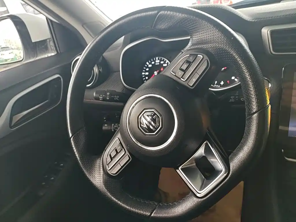 MG ZS — миниатюра 11