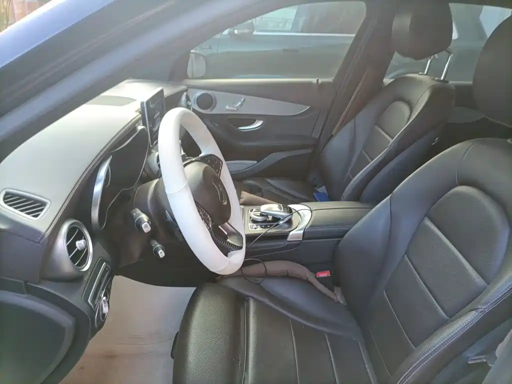 Mercedes-Benz GLC — миниатюра 16