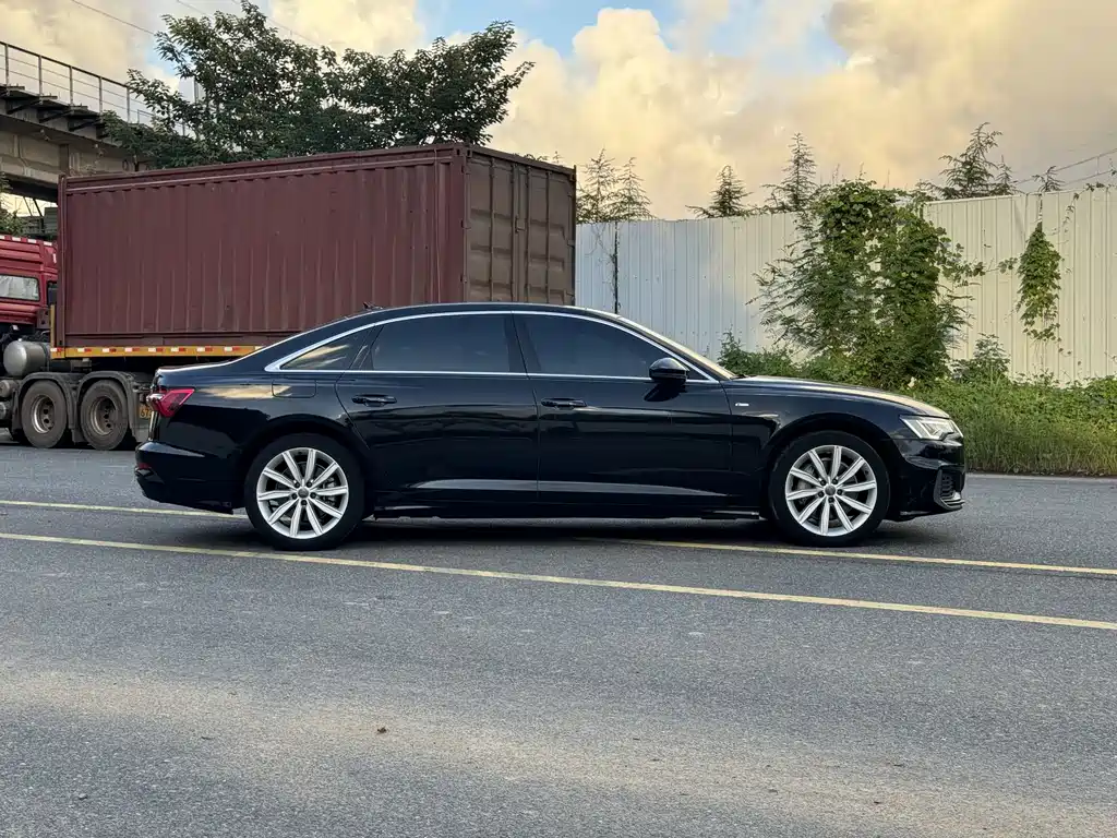 Audi A6L — миниатюра 3