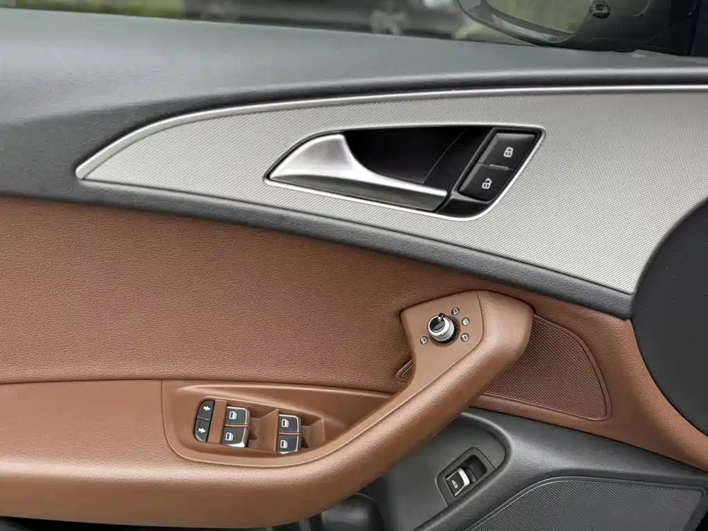 Audi A6L — миниатюра 15