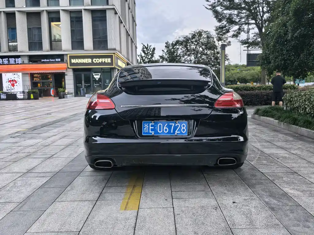 Porsche Panamera 2010 Panamera 3.6L