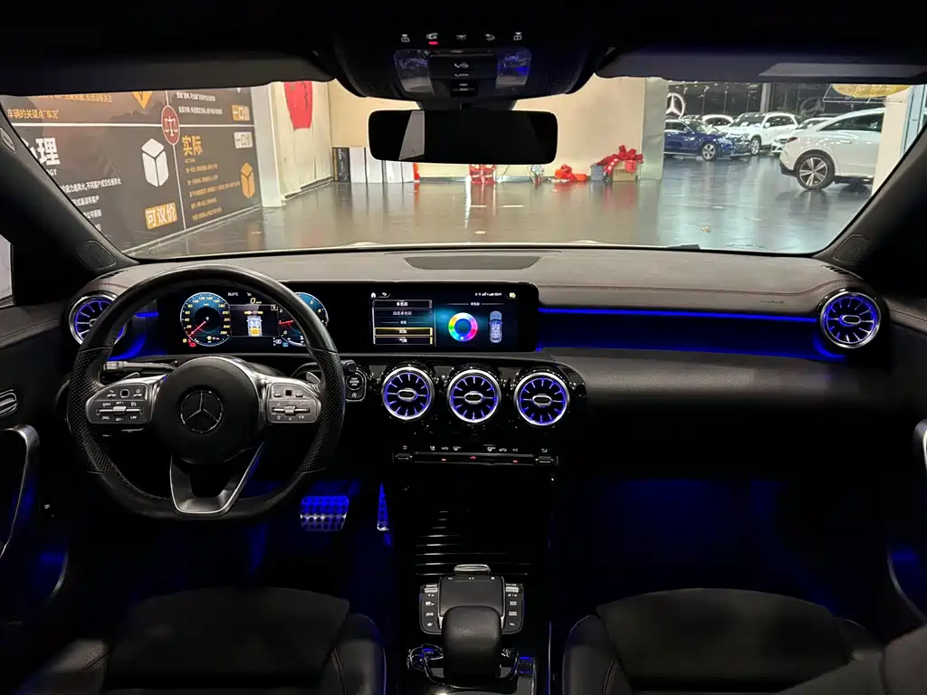 Mercedes-Benz CLA 2020 CLA 200