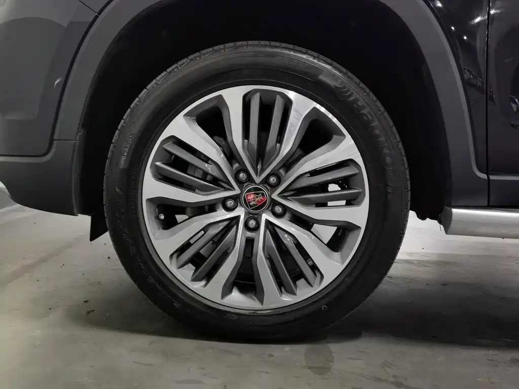 Roewe RX8 — миниатюра 17