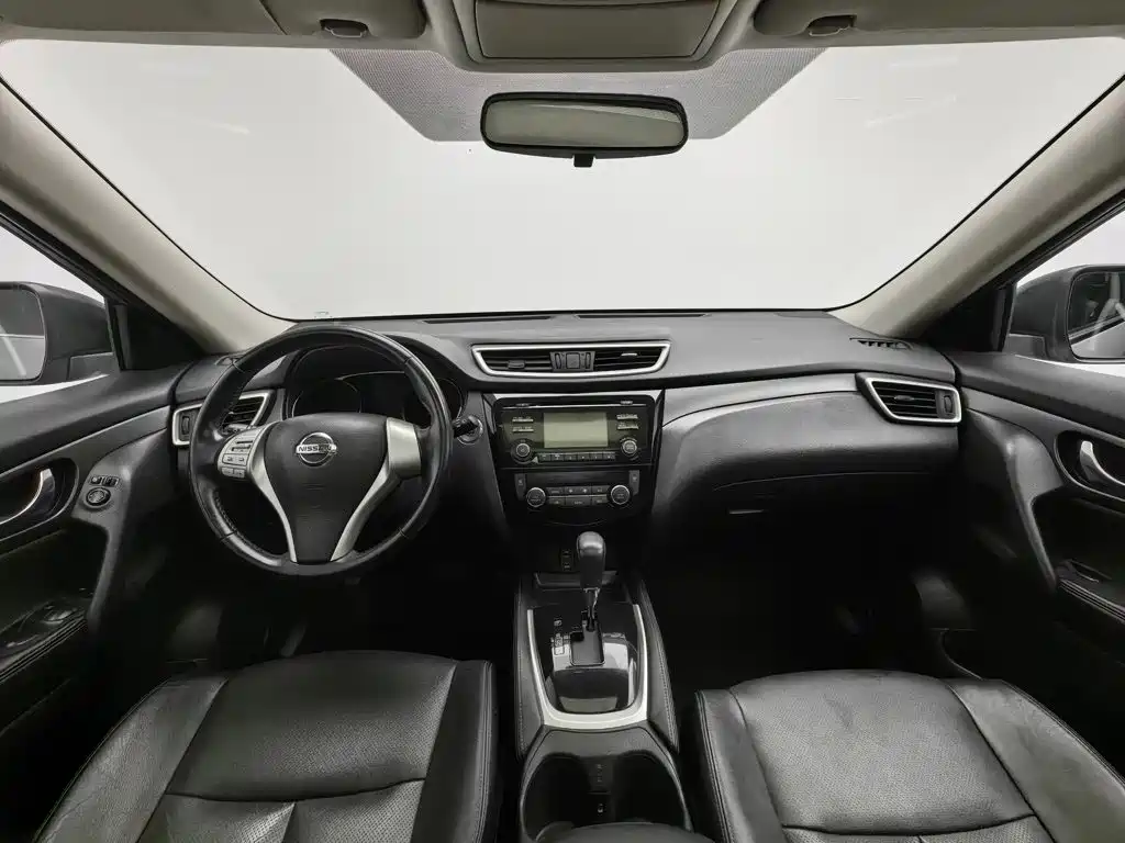 Nissan X-Trail — миниатюра 5
