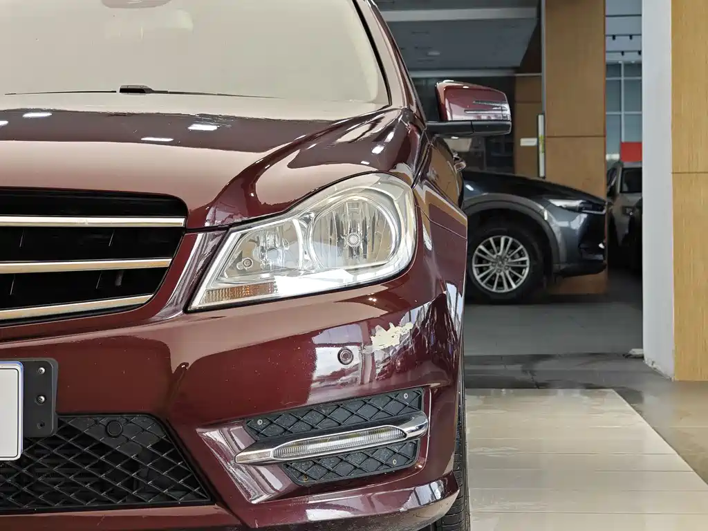 Mercedes-Benz C-Class C 2013 C 180 Grand Edition