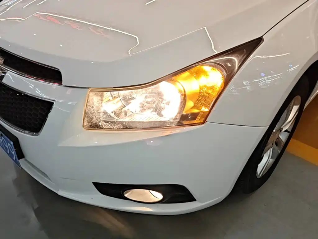 Chevrolet Cruze — миниатюра 24