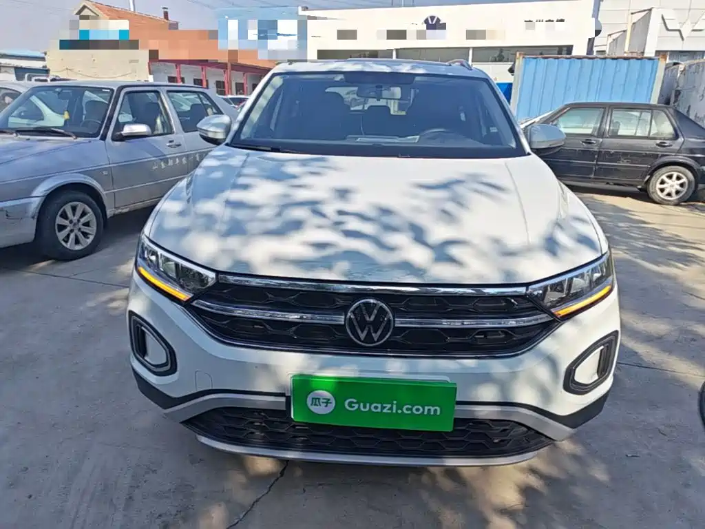Volkswagen T-Roc — миниатюра 3