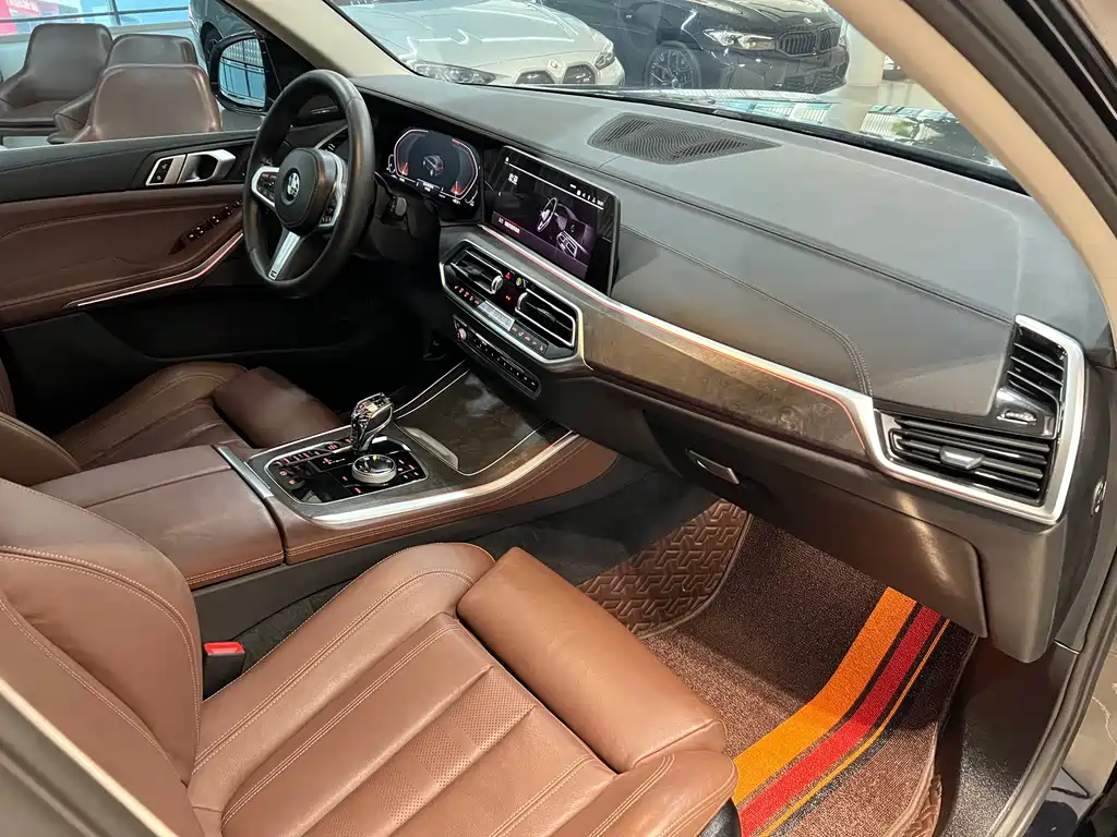 BMW X5 (Import) — миниатюра 7