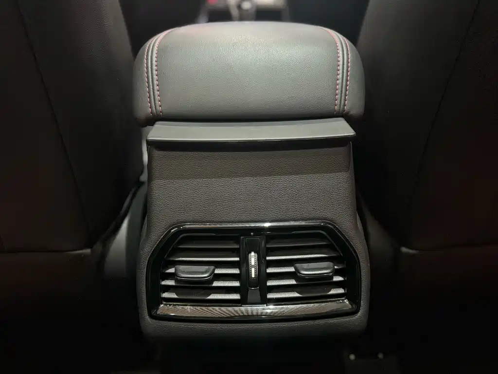 WEI PAI WEI BRAND VV5