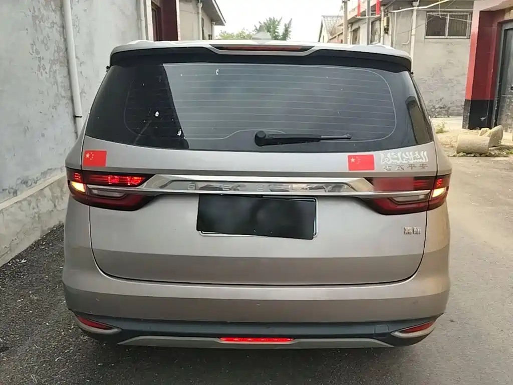Geely Jia Ji — миниатюра 6
