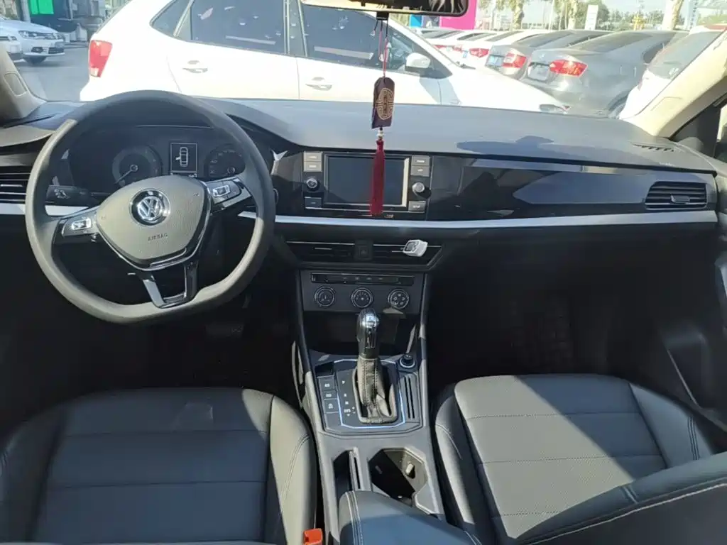 Volkswagen Lavida — миниатюра 10