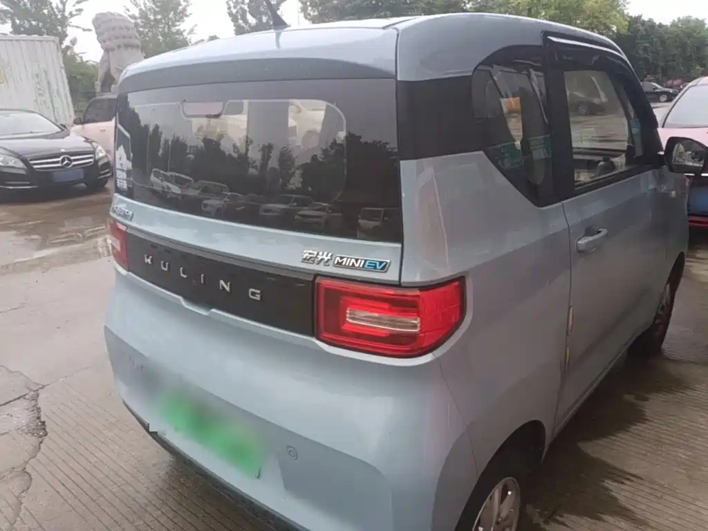 Wuling MINIEV — миниатюра 7