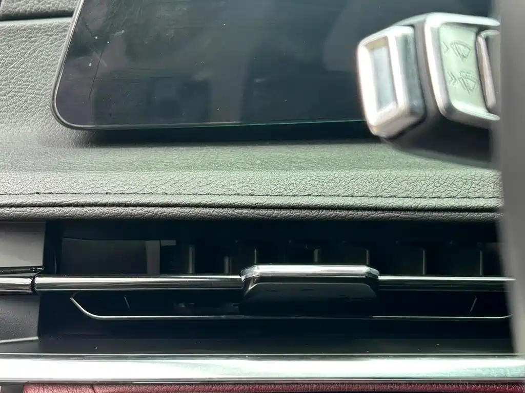 Cadillac CT6 — миниатюра 13